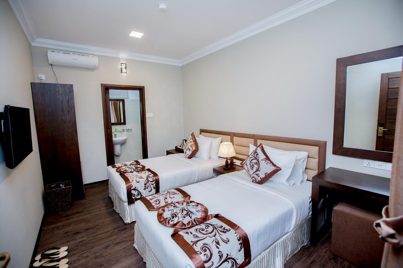 Cloud 10 Boutique Hotel Yangon Exterior foto