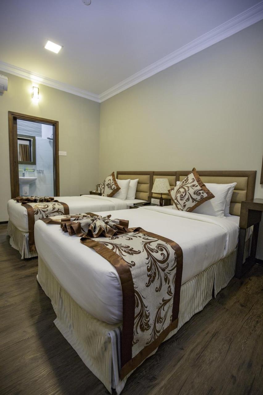 Cloud 10 Boutique Hotel Yangon Exterior foto
