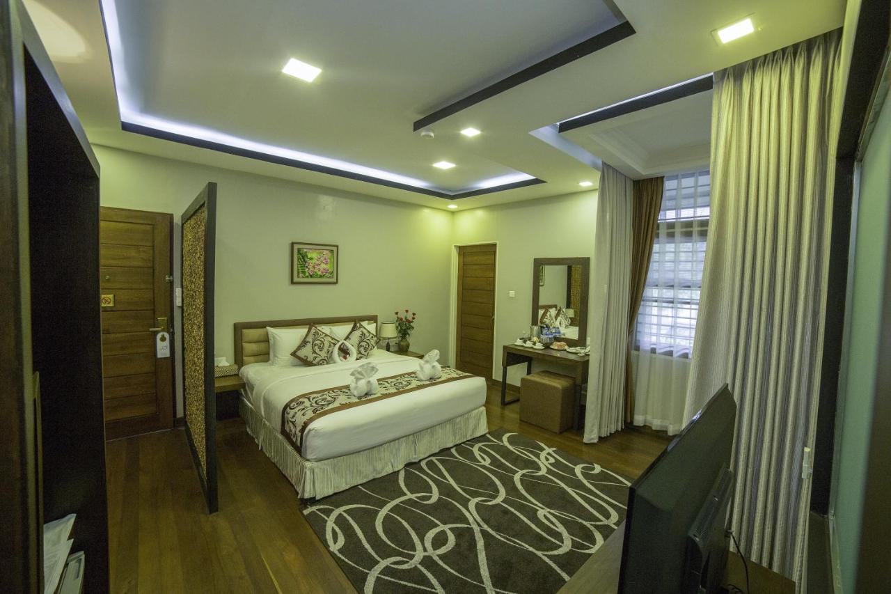 Cloud 10 Boutique Hotel Yangon Exterior foto