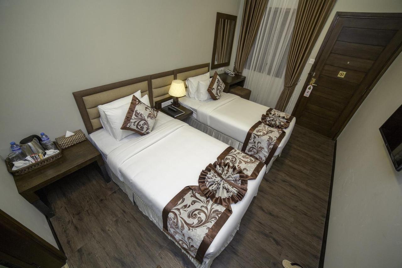 Cloud 10 Boutique Hotel Yangon Exterior foto