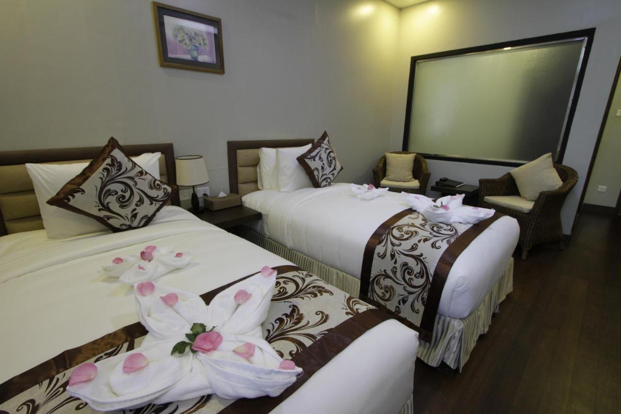 Cloud 10 Boutique Hotel Yangon Exterior foto