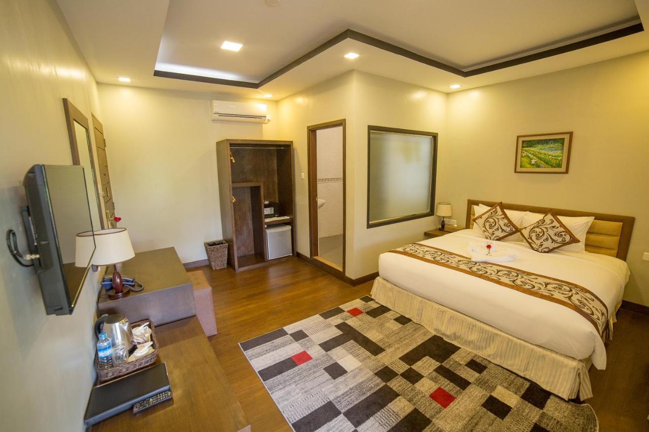 Cloud 10 Boutique Hotel Yangon Exterior foto